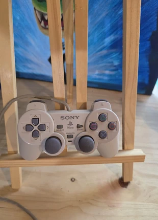 Manette Sony PSone DualShock Grise – Officielle, marque: Sony, état: Bon état, 12,00 €, 13,30 € Protection acheteurs incluse