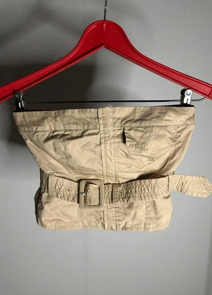 Bershka Beige Strapless Top with Belt Corset Style vintage streetwear top piece Y2K size XS, marque: Bershka, état: Neuf sans étiquette, taille: XS / 34 / 6, 6,99 €, 8,04 € Protection acheteurs incluse
