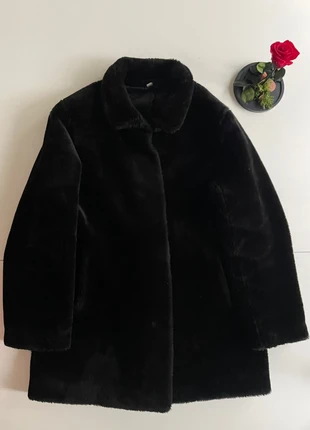 Veste fourrure, marke: Zara, zustand: Sehr gut, größe: L / 40 / 12, 29,00 €, 31,15 € inklusive Vinted-Käuferschutz