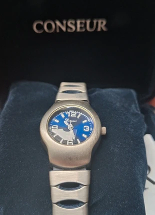 Reloj Conseur de acero con esfera azul, marque: Quartz, état: Neuf avec étiquette, taille: Jusqu'à 30 mm, 10,00 €, 11,20 € Protection acheteurs incluse