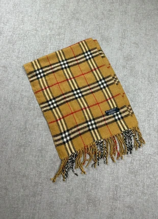 Écharpe Burberry beige, marke: Burberry, zustand: Sehr gut, 55,00 €, 58,45 € beinhaltet Vinted-Käuferschutz Pro