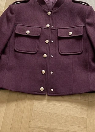Veste bordeaux à boutonnage ton sur ton, merk: Auréline Mode, staat: Heel goed, maat: S / 36 / 8, € 49,90, € 53,10 inclusief Kopersbescherming
