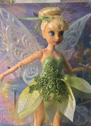 Disney 100 – Tinker Bell Collector Edition – NRFB (2023), merk: Disney, staat: Nieuw zonder prijskaartje, maat: XL, € 45,00, € 47,95 inclusief Kopersbescherming