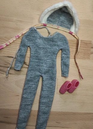 Barbie outfit Designer collection 1983, marke: Barbie, zustand: Sehr gut, größe: 18–24 Monate / 86, 8,00 €, 9,10 € inklusive Vinted-Käuferschutz