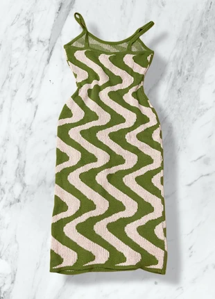 Robe longue maille zigzag rétro 70s – vert & beige, marque: Vintage Dressing, état: Neuf sans étiquette, taille: M / 38 / 10, 22,00 €, 23,80 € Protection acheteurs incluse