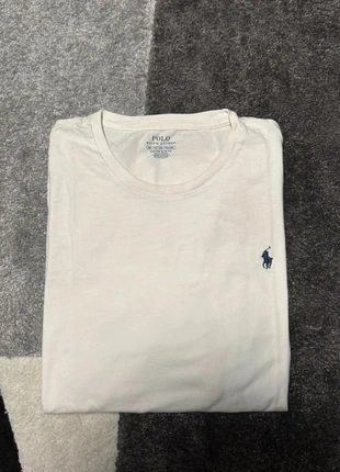 Tee shirt Ralph Lauren blanc logo brodée marine, marke: Ralph Lauren, zustand: Sehr gut, größe: XXL, 29,00 €, 31,15 € inklusive Vinted-Käuferschutz