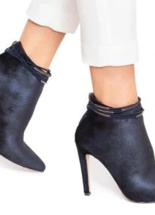 Bottines pointure 41, brand: Besson, condizioni: Ottime, taglia: 41, €7.00, €8.05 include la Protezione acquisti