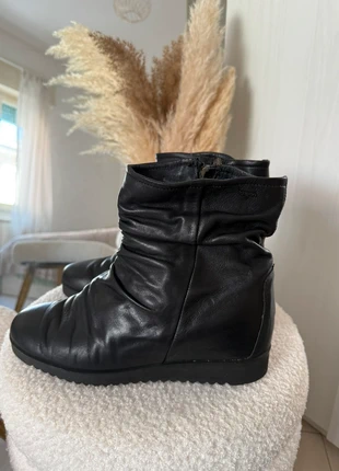 Stivaletto in vera pelle con zeppa, marca: Made In Italy, estado: Novo sem etiquetas, tamanho: 40, €37.50, €40.08 inclui Proteção do Comprador