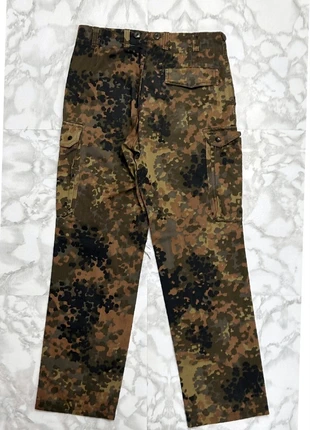 T-shirt Military taglia M - Pant, marca: Vintage Dressing, estado: Muito bom, tamanho: M, €28.00, €30.10 inclui Proteção do Comprador