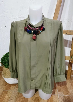 Preciosa blusa vintage, color caqui, talla 2XL, brand: Vintage Dressing, condizioni: Ottime, taglia: XXL / IT 48 / EU 44, €9.00, €10.15 include la Protezione acquisti