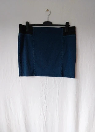 Jupe en jean stretch Kiabi Taille 50 52, marque: Kiabi, état: Très bon état, taille: 5XL / 50 / 22, 5,00 €, 5,95 € Protection acheteurs (Pro) incluse