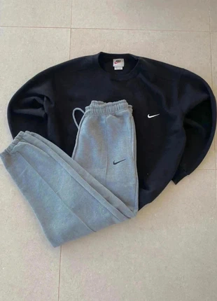 Nike Black Hoodie + Grey Sweatpants Set – Casual Streetwear Outfit 🎴, brand: Nike, condizioni: Ottime, taglia: M, €65.00, €68.95 include la Protezione acquisti