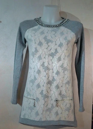 Y2k Splendida felpa con pizzo bianco e girocollo di strass, To bee too, marca: To be too, estado: Novo sem etiquetas, tamanho: S / 36 / 8, €12.90, €14.25 inclui Proteção do Comprador