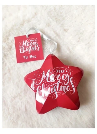 Boîte métal rouge étoile à suspendre déco sapin Noël inscription very merry Christmas dorée, merk: sans marque, staat: Nieuw met prijskaartje, € 4,90, € 5,85 inclusief Kopersbescherming
