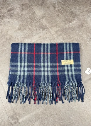 Écharpe burberry à quadrillage y2k old money - Burberry scarve, marke: Burberry, zustand: Sehr gut, 29,99 €, 32,19 € inklusive Vinted-Käuferschutz