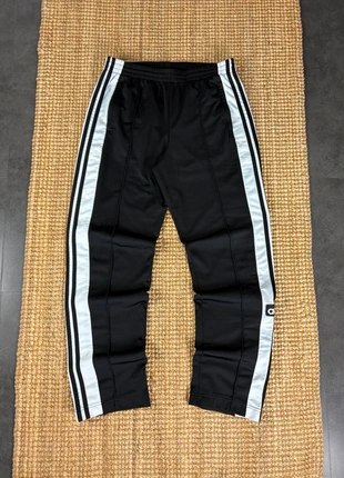 Pantalon de Jogging Noir et Blanc Boutons Poussoirs Adidas Originals Adibreak Men’s Pants Taille L, marque: adidas, état: Très bon état, taille: L, 45,00 €, 47,95 € Protection acheteurs (Pro) incluse