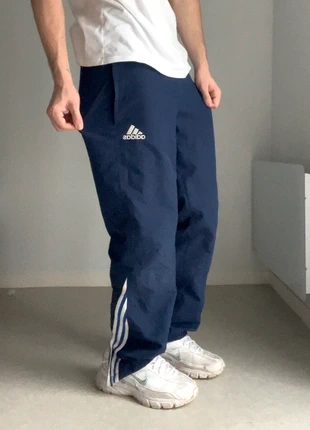 Vintage Adidas Track Pant Nylon | L, marque: adidas, état: Très bon état, taille: L, 18,50 €, 20,13 € Protection acheteurs incluse