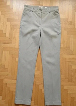 Pantalon crème Diapositive taille 32/34 coupe élégante ouverture zip, merk: Diapositive Paris, staat: Heel goed, maat: XS / 34 / 6, € 2,90, € 3,75 inclusief Kopersbescherming Pro