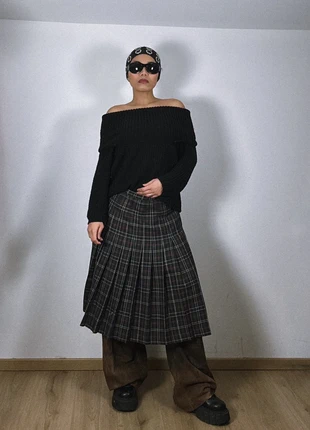 Vintage midi pleated skirt perfect for cold season and for layering, brand: Vintage Dressing, condizioni: Ottime, taglia: S / IT 40 / EU 36, €35.00, €37.45 include la Protezione acquisti