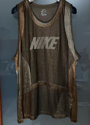 Nike Dri-FIT Icon Clash da donna in maglia canotta da allenamento taglia L, marque: Nike, état: Très bon état, taille: L / 40 / 12, 15,00 €, 16,45 € Protection acheteurs incluse