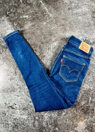 Jean pantalon Lévis femme bleu/marine brut superskinny vintage y2k 2000s XXS 27, marque: Levi's, état: Très bon état, taille: XXXS / 30 / 2, 16,00 €, 17,50 € Protection acheteurs incluse