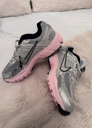 Nike vomero 5 Photon Dust, brand: Nike, condition: New without tags, size: 5, £90.00, £95.20 includes Buyer Protection