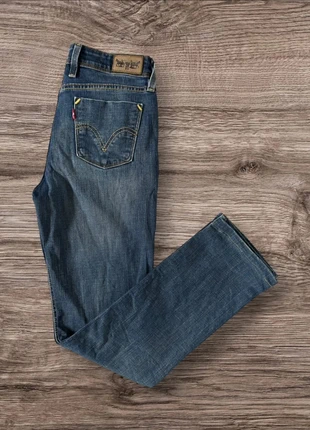 Jean Femme Levi’s 628 Slim Fit - Très bon état - W29 L32 / FR 40, marca: Levi Strauss & Co., estado: Muito bom, tamanho: M / 38 / 10, €10.99, €12.24 inclui Proteção do Comprador Pro