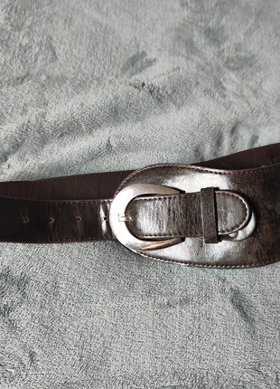 Ceinture marron, marque: pas de marque, état: Très bon état, taille: 105 cm, 2,00 €, 2,80 € Protection acheteurs incluse