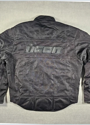 Veste de moto icon noir avec des rembourrage de protection taille XL, marque: ICON, état: Très bon état, taille: XL, 49,90 €, 53,10 € Protection acheteurs (Pro) incluse