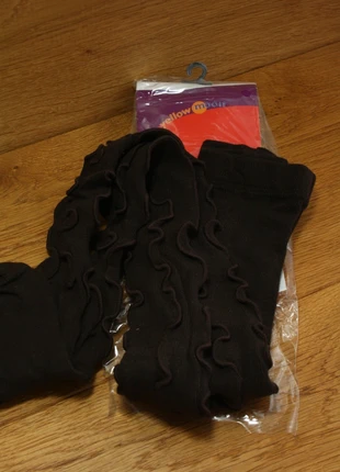 Maillot Yellow Moon 110-116 met ruche bruin, merk: Yellow, staat: Nieuw met prijskaartje, maat: 6 jaar / 116 cm, € 3,00, € 3,85 inclusief Kopersbescherming Pro