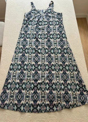 Maxi robe longue a motif style bohème💙 taille L, zustand: Sehr gut, größe: L / 40 / 12, 10,00 €, 11,20 € inklusive Vinted-Käuferschutz