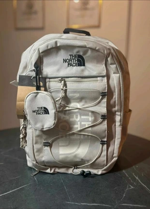 Sac bag The North Face blanc creme TNF super backpack borealis, merk: The North Face, staat: Heel goed, € 69,00, € 73,15 inclusief Kopersbescherming