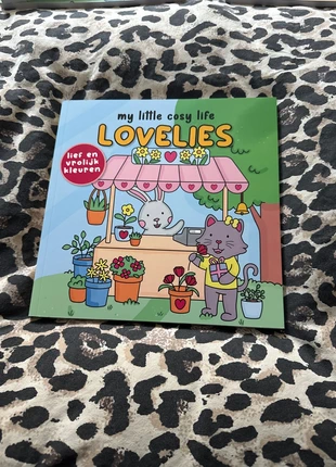 Cosy kleurboek, condizioni: Nuovo con cartellino, €7.50, €8.58 include la Protezione acquisti