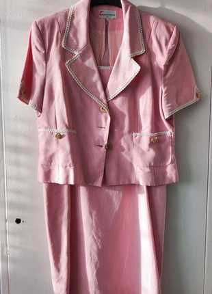 Ensemble tailleur | style vintage | style chic | années 80 | années 90 |, marke: Equivoque, zustand: Gut, größe: L / 40 / 12, 13,00 €, 14,35 € inklusive Vinted-Käuferschutz