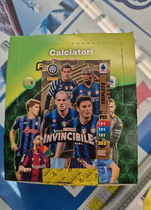 Card adrenalyn 2025/26 invincibile triplete, brand: Adrenalyn, condizioni: Nuovo senza cartellino, €20.00, €21.70 include la Protezione acquisti