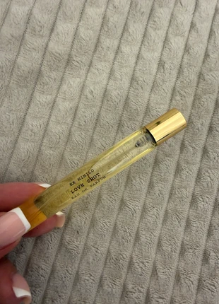 Ex Nihilo – Love Shot Eau de Parfum 7,5 ml, brand: Ex Nihilo, condizioni: Nuovo con cartellino, €15.00, €16.45 include la Protezione acquisti