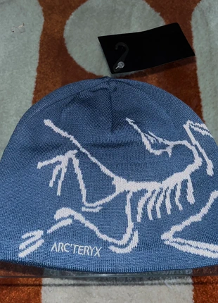 Bonnet Arc’teryx marine, brand: Arc'teryx, condition: New with tags, size: One size, €25.00, €26.95 includes Buyer Protection