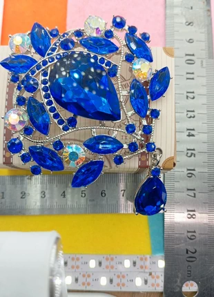 Broche avec la boîte, marca: Broche.fr, estado: Muito bom, €5.00, €5.95 inclui Proteção do Comprador Pro