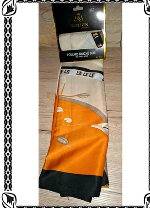 Foulard burton, marque: Burton, état: Neuf avec étiquette, 10,00 €, 11,20 € Protection acheteurs incluse