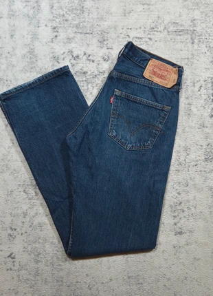 👖 Jean Levi’s 501 Original Fit W32 L34 (40 FR) Vintage 2000s, merk: Levi Strauss & Co., staat: Heel goed, maat: W32 | FR 42, € 59,90, € 63,60 inclusief Kopersbescherming Pro
