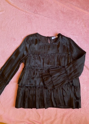 Blusa nera con volant, marque: Paccio, état: Neuf sans étiquette, taille: L / 40 / 12, 15,00 €, 16,45 € Protection acheteurs incluse