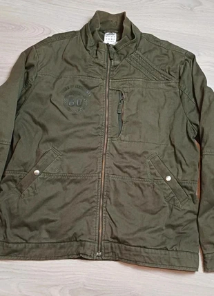 Blouson épais Adidas – 60 Years of Excellence – Vert Olive – Taille M (Asian XL), marke: adidas, zustand: Sehr gut, größe: M, 22,00 €, 23,80 € inklusive Vinted-Käuferschutz