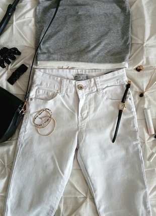 Pantalon chic et classe blanc skinny taille 36 très bon état, brand: Miss RJ, condition: Very good, size: S / 36 / 8, €3.00, €3.85 includes Buyer Protection