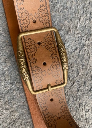 brown belt with gold buckle, brand: unsure, condition: New without tags, size: Adjustable, £4.00, £4.90 includes Buyer Protection