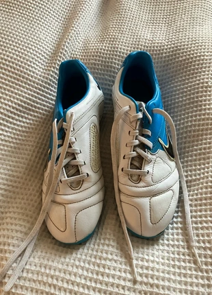 Ladies or men’s Nike 5.5 CTR360 football boots blue and white, brand: Nike, condition: Very good, size: 5.5, £10.00, £11.20 includes Buyer Protection