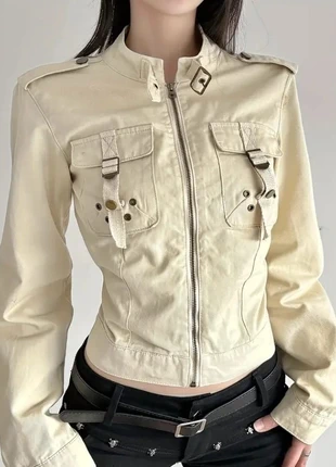 Veste zippée beige femme M – veste courte militaire, blouson cargo ajusté, brand: Tendance, condizioni: Ottime, taglia: M / IT 42 / EU 38, €45.00, €47.95 include la Protezione acquisti Pro