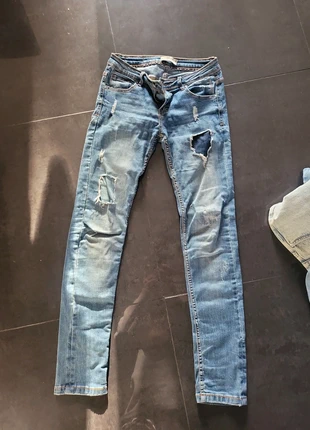 Jeans, brand: Vs. Miss, condizioni: Buone, taglia: S / IT 40 / EU 36, €3.00, €3.85 include la Protezione acquisti