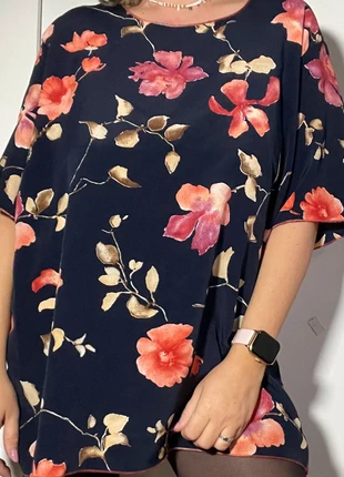 T shirt blouse femme taille 48 vintage, marque: Femme, état: Très bon état, taille: 4XL / 48 / 20, 4,00 €, 4,90 € Protection acheteurs (Pro) incluse