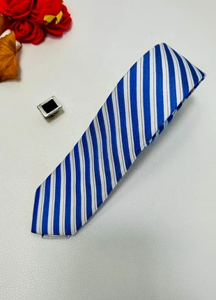 Cravate neuve slim - soie viscose rayure violet blanc - 5,5 cm -, marque: WE, état: Neuf sans étiquette, 5,00 €, 5,95 € Protection acheteurs (Pro) incluse