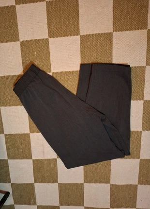 Pantalones de vestir rectos gris hombre, marque: Bershka, état: Très bon état, taille: S, 5,00 €, 5,95 € Protection acheteurs incluse